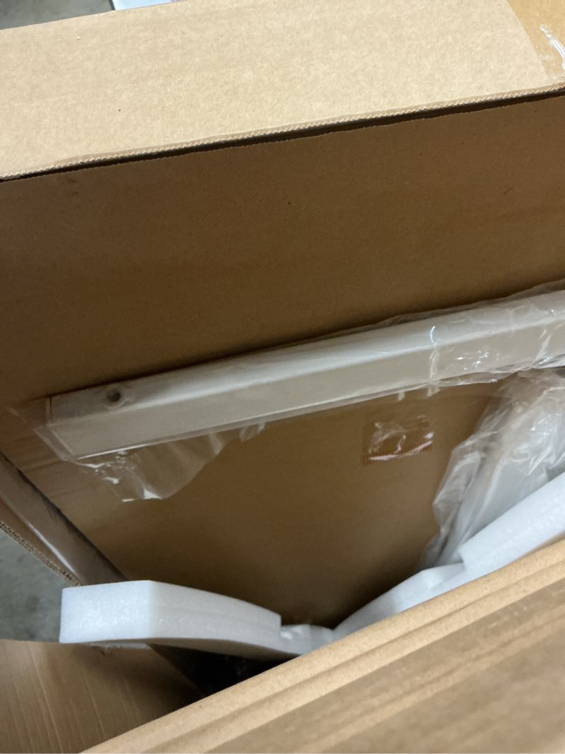 Condition photo showing New/Like New for New pute foldable fabric bulletin board