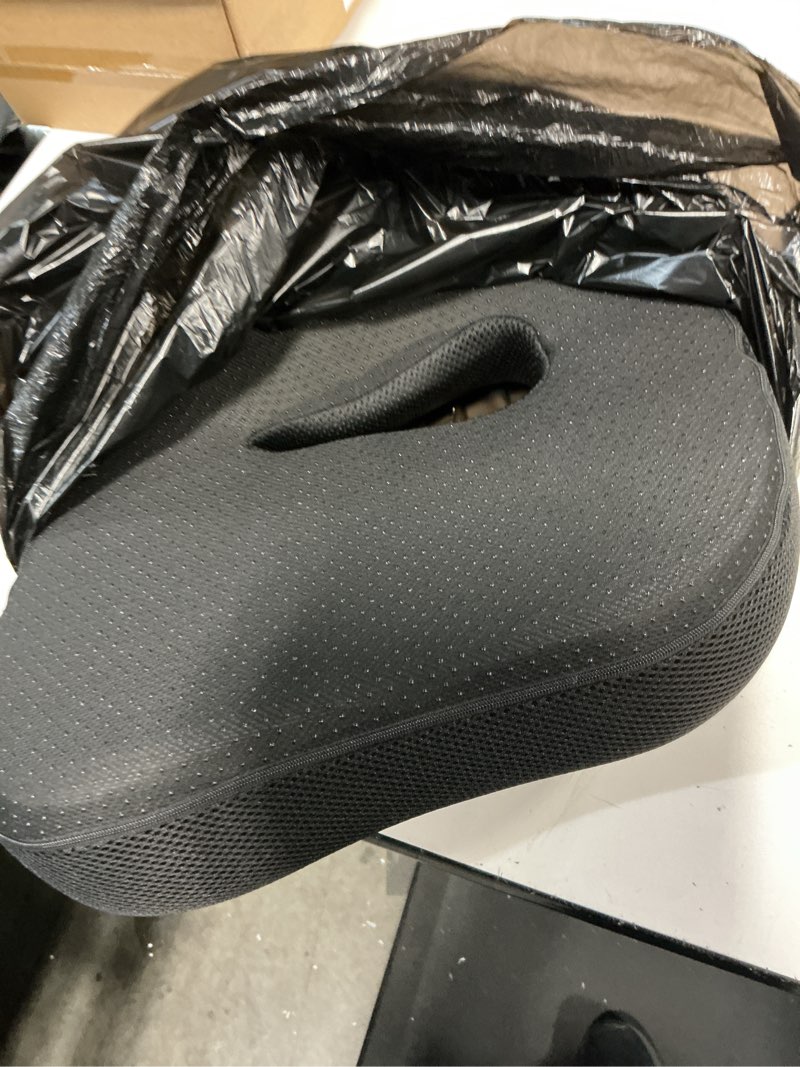 Condition photo showing Good Condition for memory foam seat chair cushion for relieves back sciatica pain tailbone pain coccyx degenerating disc orthopedic osteoarthritis prostate cushion low back pain cushion hip shaping (black mesh)