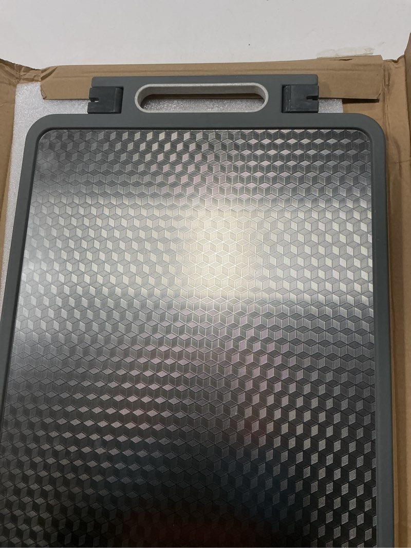 Condition photo showing Good Condition for Similar Titanium Cutting Board for Kitchen, Non Toxic 2-in-1 Cutting Board Double Sided, Food Grade Pure Titanium 