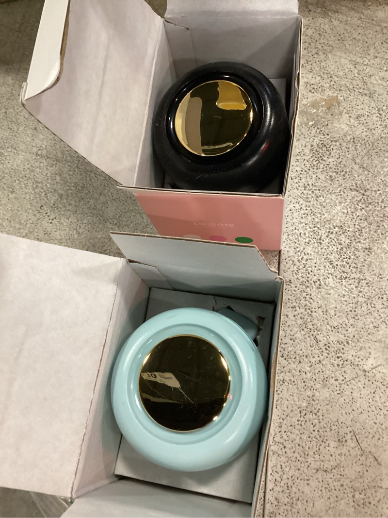 Condition photo showing Good Condition for portable clip-on fan, mini usb rechargeable 360° rotatable fan, personal fan 3-speed silent mini bladeless fans (black and blue) 2 pack?black and blue?