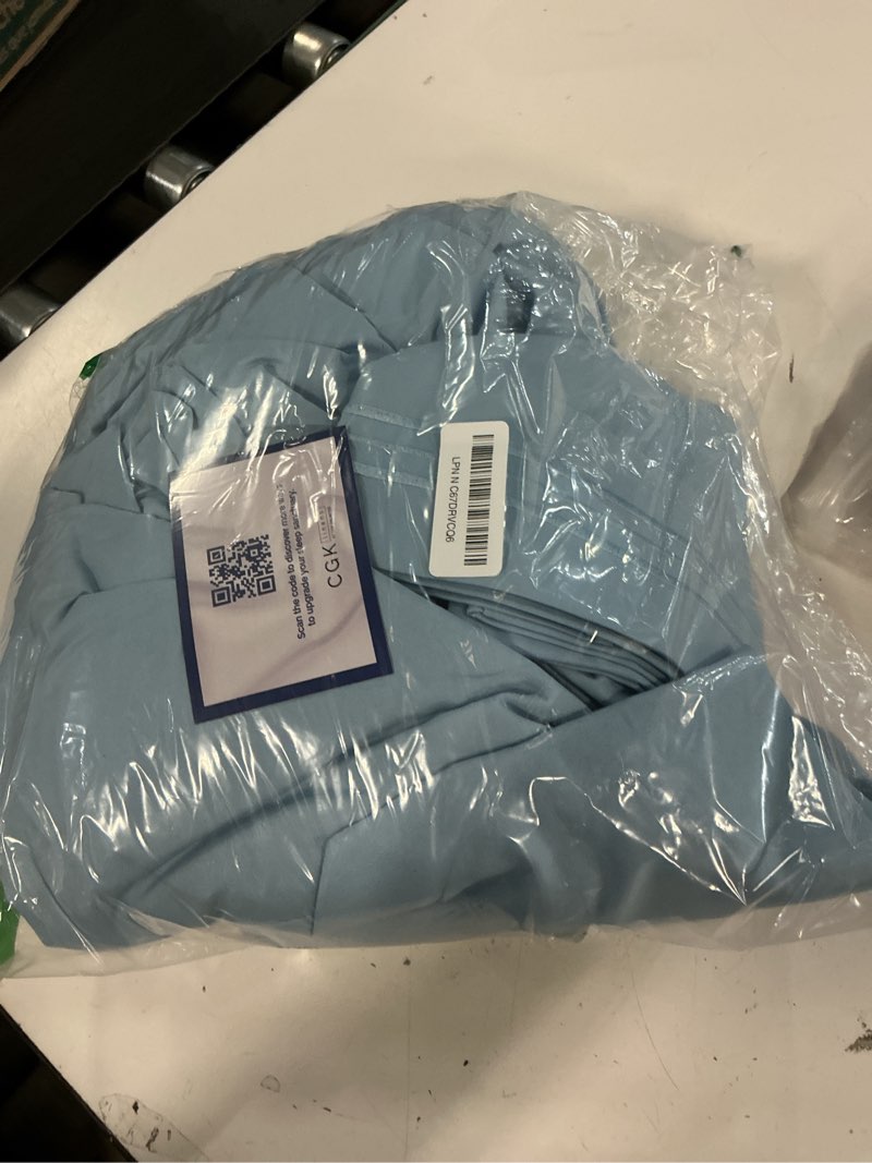 Condition photo showing Good Condition for queen size 4 piece sheet set - comfy breathable & cooling sheets - hotel luxury bed sheets for women & men - deep pockets, easy-fit, soft and wrinkle free sheets - light blue oeko-tex bed sheet set 21 - baby blue queen