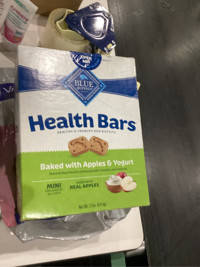Condition photo showing New/Like New for blue buffalo mini health bars crunchy dog biscuits, oven-baked with natural ingredients, apples & yogurt, 2-lb box mini-apple & yogurt 2 pound (pack of 1)
