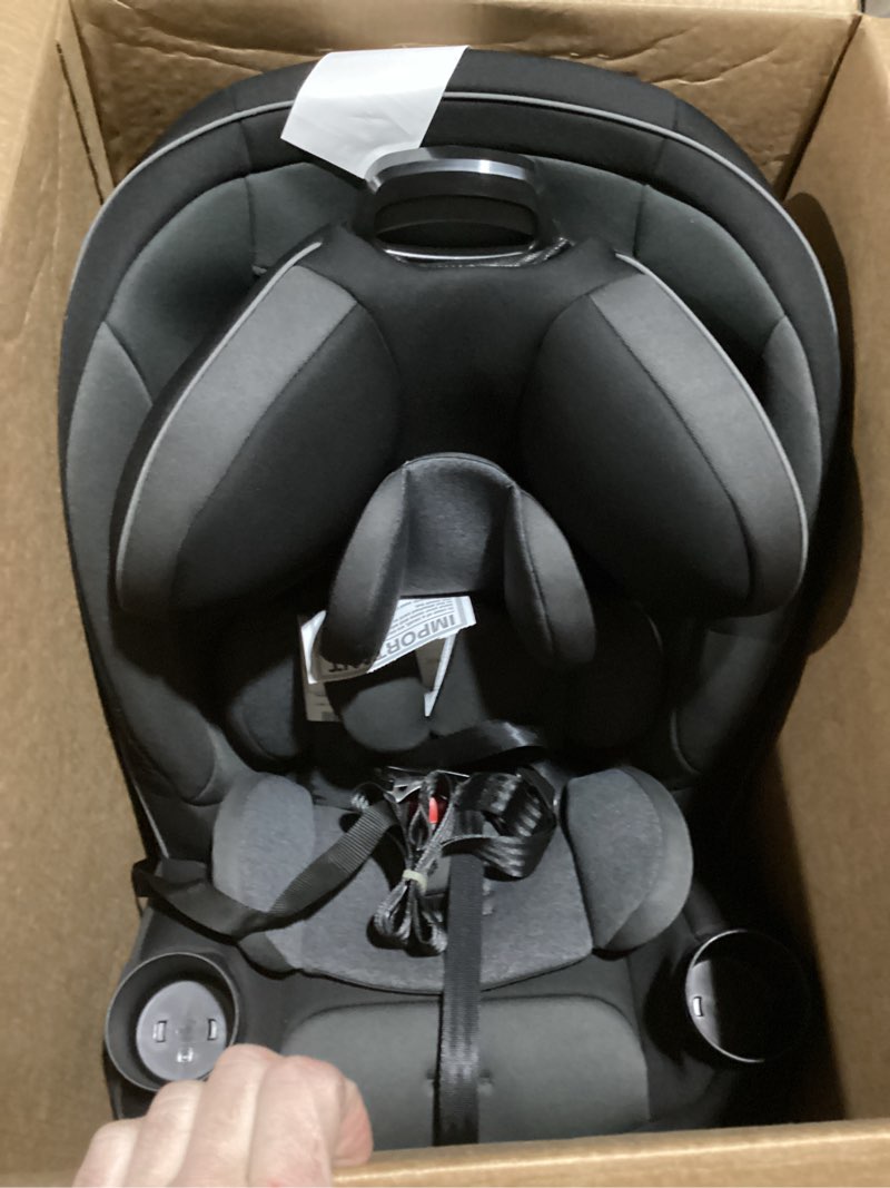 Condition photo showing Good Condition for safety 1st grow and go all-in-one slim convertible car seat, rear facing, 5-40 lbs, forward facing (30–65 lbs), high back booster seat 40-100 pounds, black phantom black phantom original