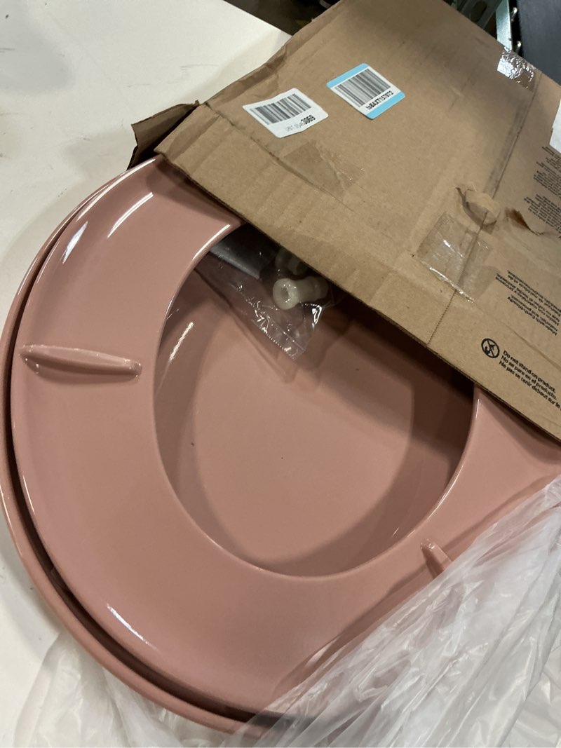 Condition photo showing Good Condition for bemis classic colors slow close toilet seat, easy clean hinges and durable plastic seat, made in usa, round, wild rose round wild rose