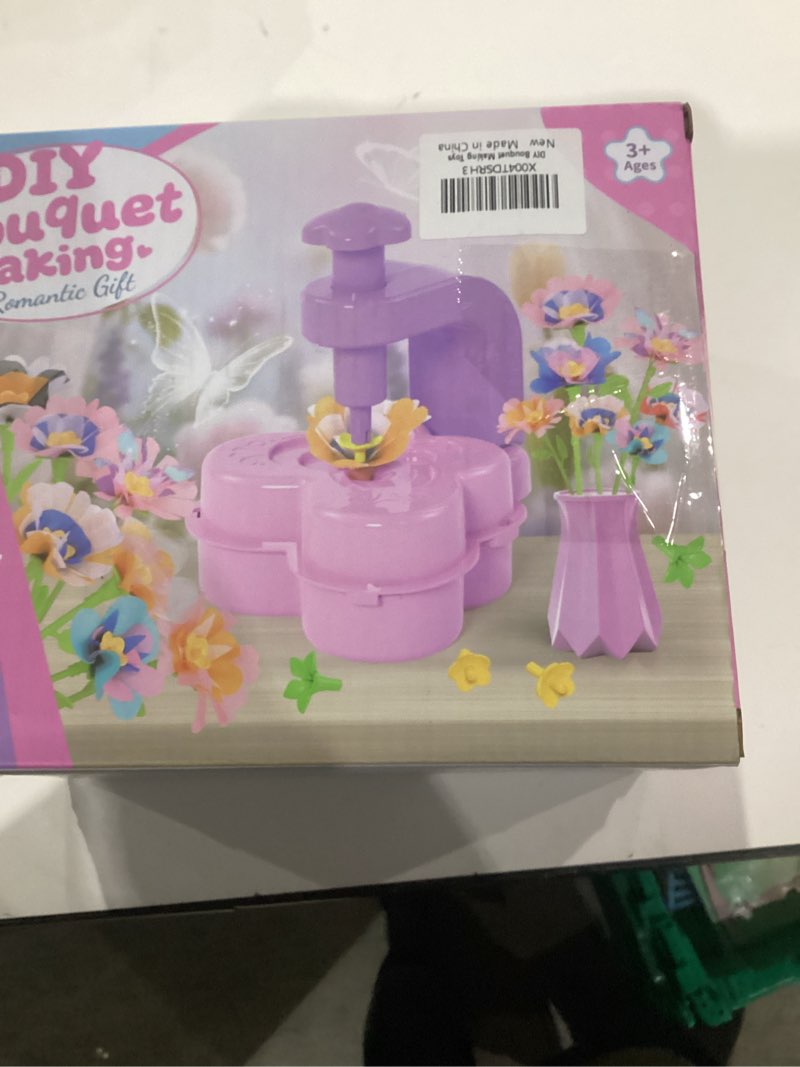 Condition photo showing New/Like New for Titenmaoyi Arts and Crafts for Kids Girls - Fabric Flower Bouquets Toys for Girls - Birthday Christmas Gifts for Girl 4-6 6-8 - Educational Activity Preschool Toys with DIY Diamond Sticker