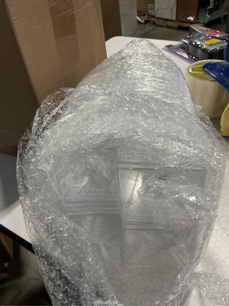 Condition photo showing Good Condition for Zubebe 100 Pack 8 Oz Square Plastic Cups, Appetizer Dessert Cups Clear Plastic Disposable Small Tumbler for Ice Cream, Fruit Puddings, Desserts, Appetizers Wedding Party Catering Supplies