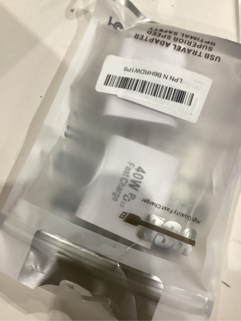 Condition photo showing Good Condition for usb c charger block, 3pack 40w 4 ports type c fast phone charging cubes pd 3.0 wall plug+ qc 3.0 usb a charger power brick box for iphone 16/15/14/13/12/11 pro max, ipad, galaxy, pixel,white 3pack white 2a+2c ports