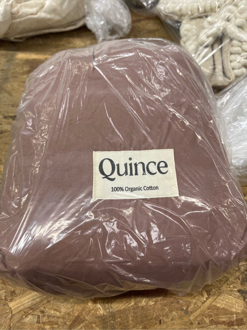 Condition photo showing Good Condition for classic organic percale sheet set, king, fig