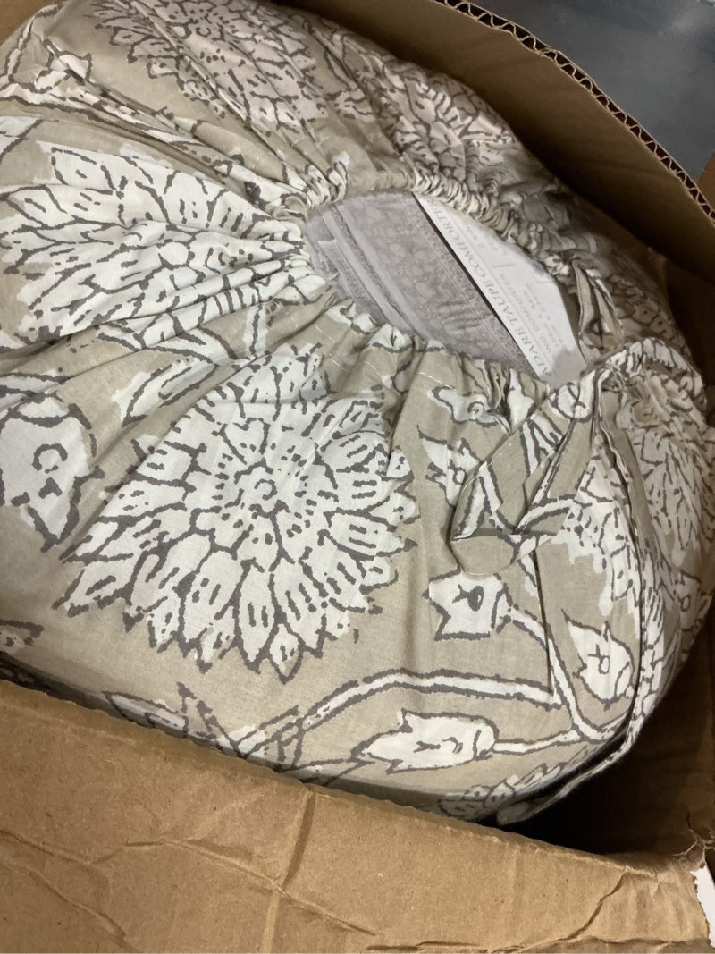 Condition photo showing Good Condition for levtex home adare taupe reversible king/cal king comforter set (106x94in) with 2 pillowcases (36x20in) - floral bedding - taupe white - 100% cotton king size comforter set - soft, pre-washed comforter - king/cal king taupe
