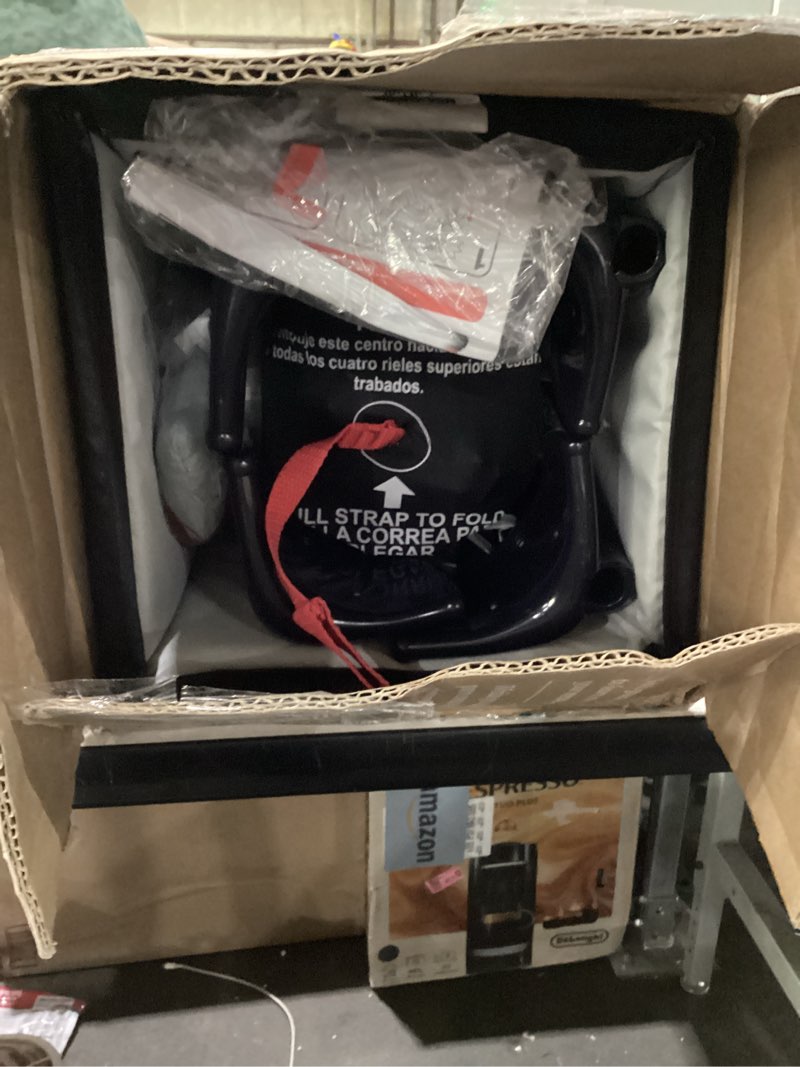 Condition photo showing Good Condition for graco on the go zip pack ‘n play playard, folding playpen with bassinet, portable crib, reeves on the go zip reeves