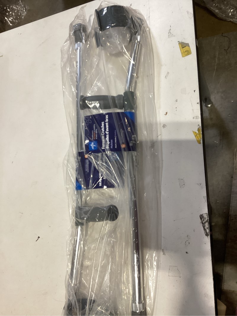 Condition photo showing New/Like New for medline aluminum forearm crutches, adult, cuff size 4", pack of 2 adult, 5'0" - 6'2"