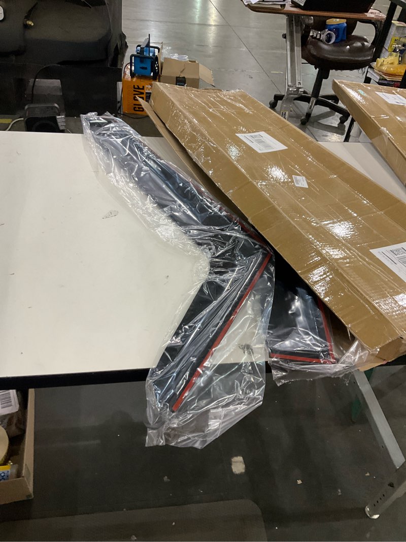 rain guard or vent visor,