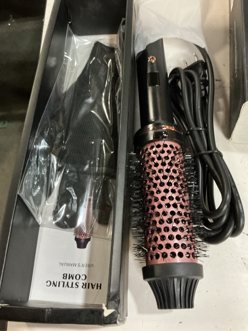 Condition photo showing Good Condition for thermal brush,10 temperatures lcd display upgrade to 400°f 1.5 in heated round brush curling iron heated ceramic tourmaline ionic comb 110-240v volum black