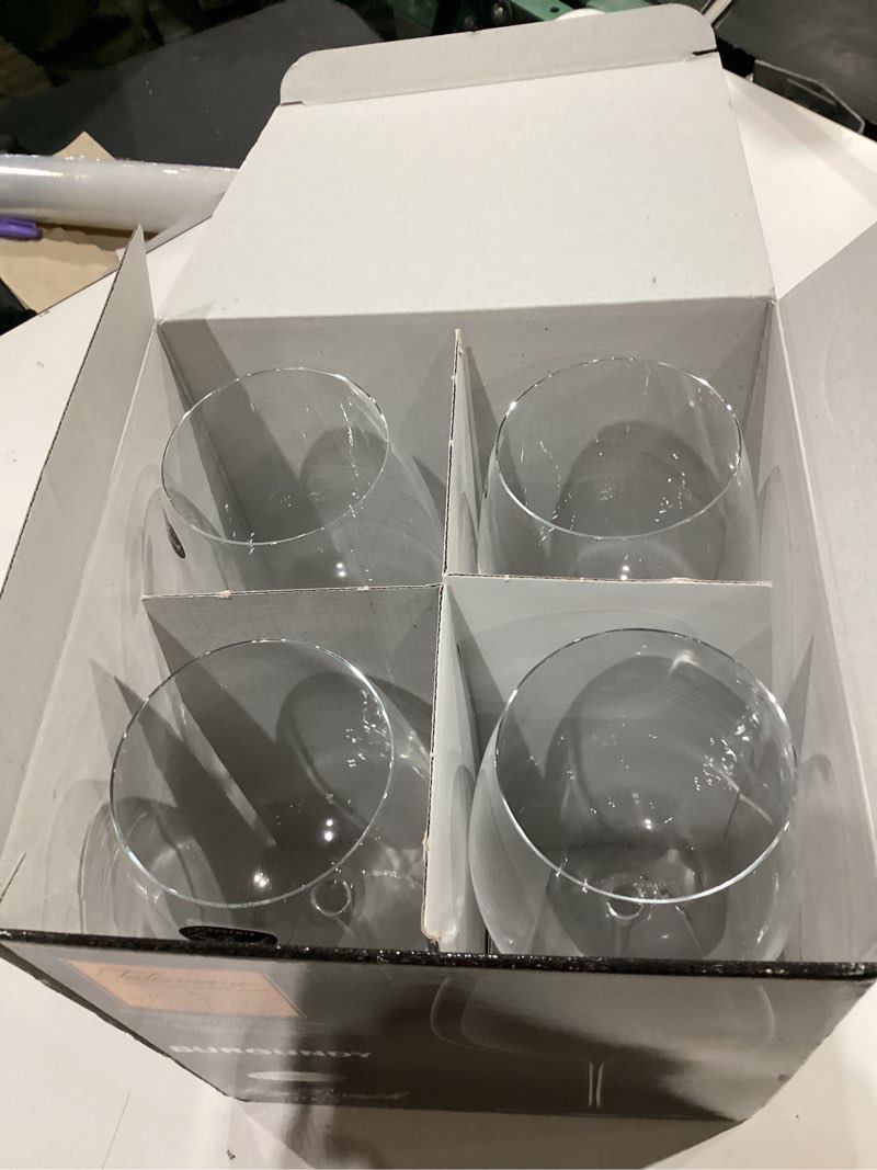 Condition photo showing Good Condition for luigi bormioli talismano 25.25 oz, set of 4 all purpose wine stem, 750ml, clear