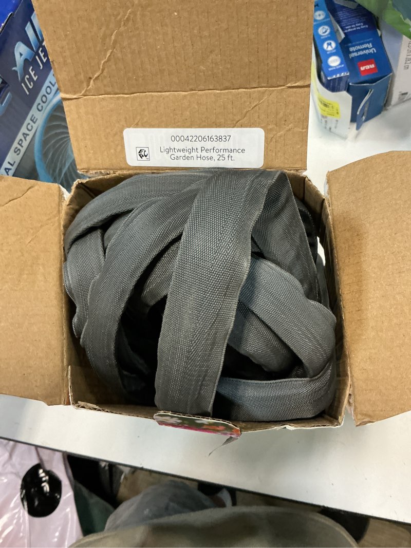 Condition photo showing Good Condition for expert gardener lightweight performance garden hose 25 ft