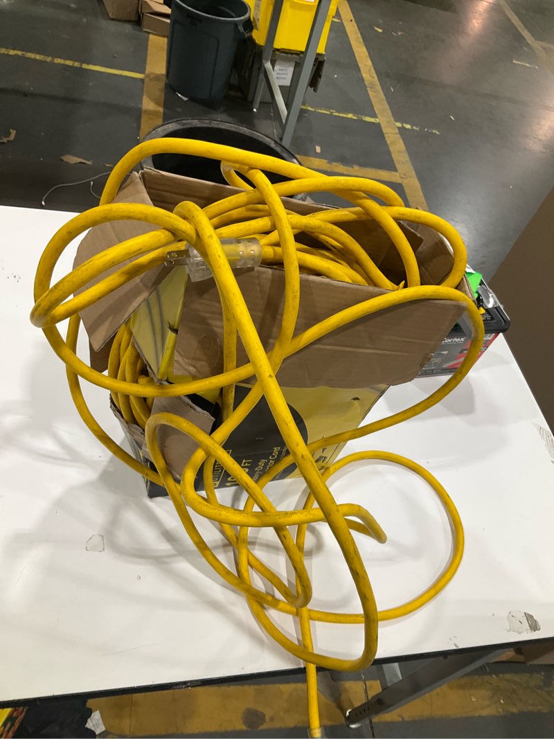 Condition photo showing As Is for utilitech pro 100-ft 12/3 3-prong outdoor sjtw heavy duty locking extension cord