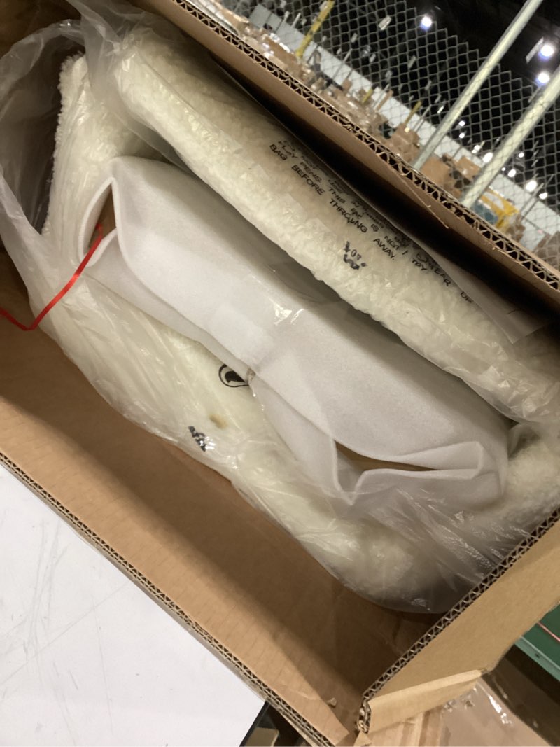 Condition photo showing New/Like New for Fur office desk chair