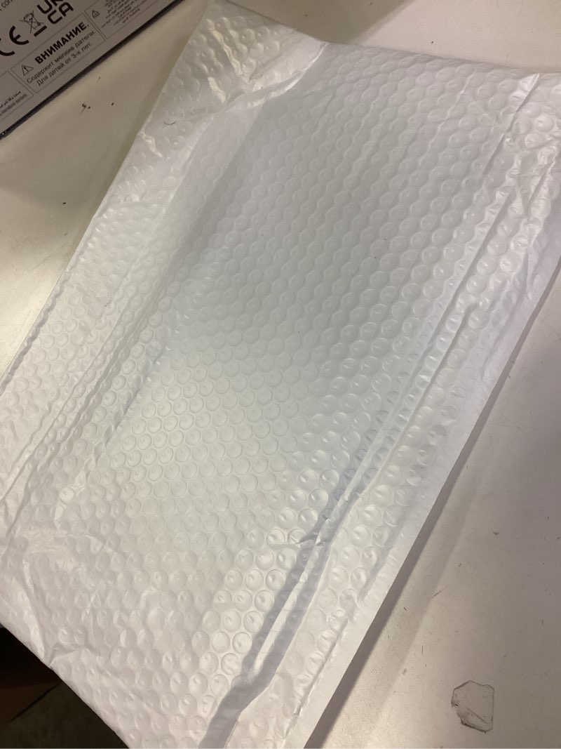 Condition photo showing New/Like New for 2Pcs License Plate Frame for Tesla,Real Carbon Fiber License Plate Holder Bracket Set Car Accessories Suitable for All Models(Glossy Black) 2Pcs Glossy/Black-B