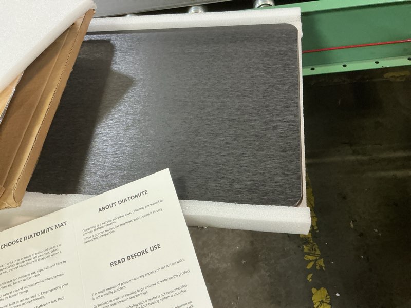 Condition photo showing Good Condition for stone bath mat, dries quickly, non-slip diatomaceous earth bath mats for bathroom, super absorbent stone shower mat, easy to clean, 23.5" x 15.5" dark gray