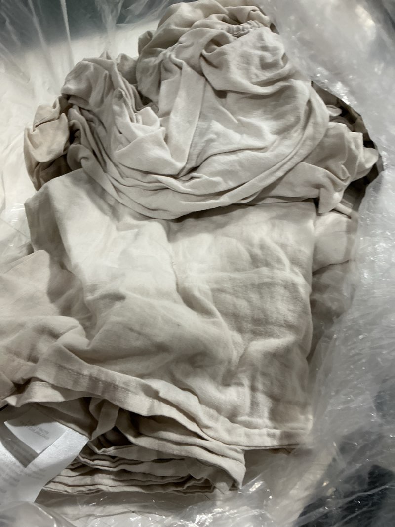 Condition photo showing As Is for european linen sheet set queen