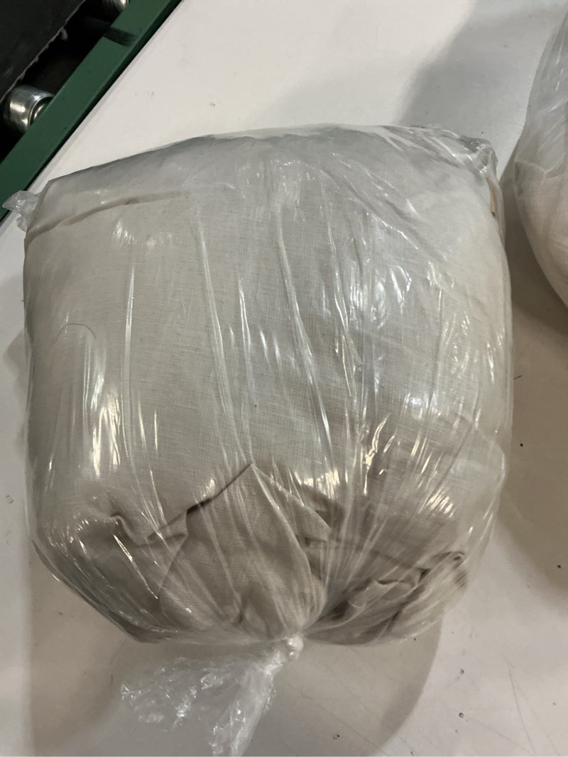 Condition photo showing Good Condition for european linen duvet cover, king/cal king, sand