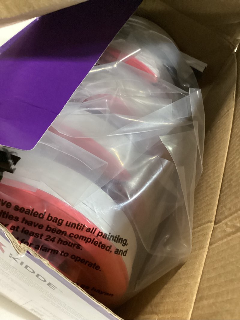 Condition photo showing Good Condition for kidde smoke and carbon monoxide detector, aa battery powered with led status lights, 85 db alarm, 5 inches, 30cudr, 4 pack