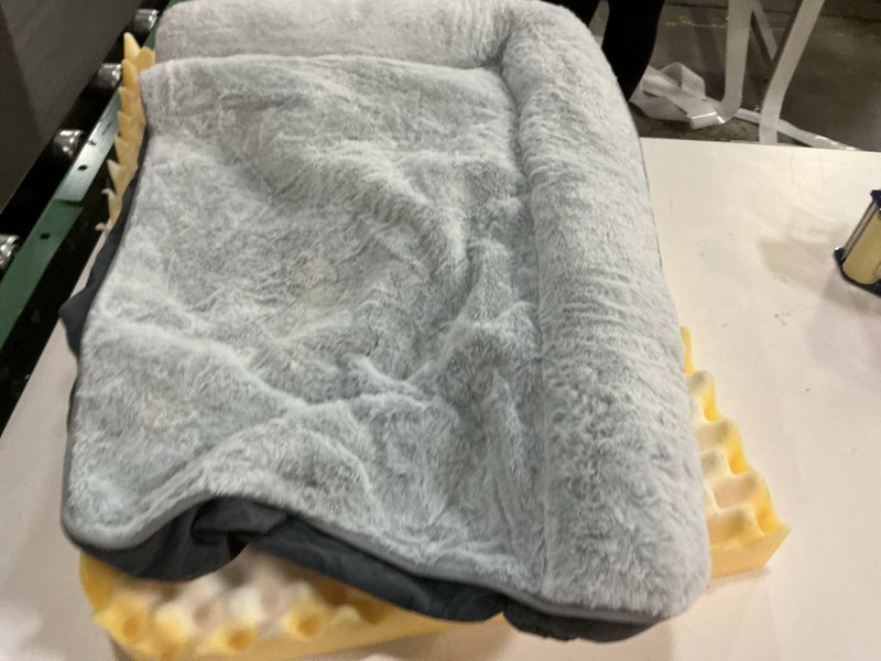 Condition photo showing As Is for Amazon Basics Washable L-Shaped Dog Bed for Small Dogs, Anti-Slip Pet Sofa Bed for Indoor Dogs, Crate Bed, 30x20x6.5 Inches, Gray, Small S-30"×20"×6.5" Light Gray
