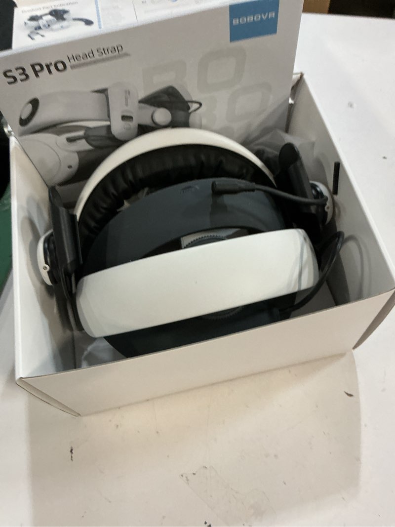 Condition photo showing Good Condition for bobovr s3 pro battery strap accessories,head air cooling system and 10000mah hot-swappable battery pack,compatible with meta quest 3/quest 3s