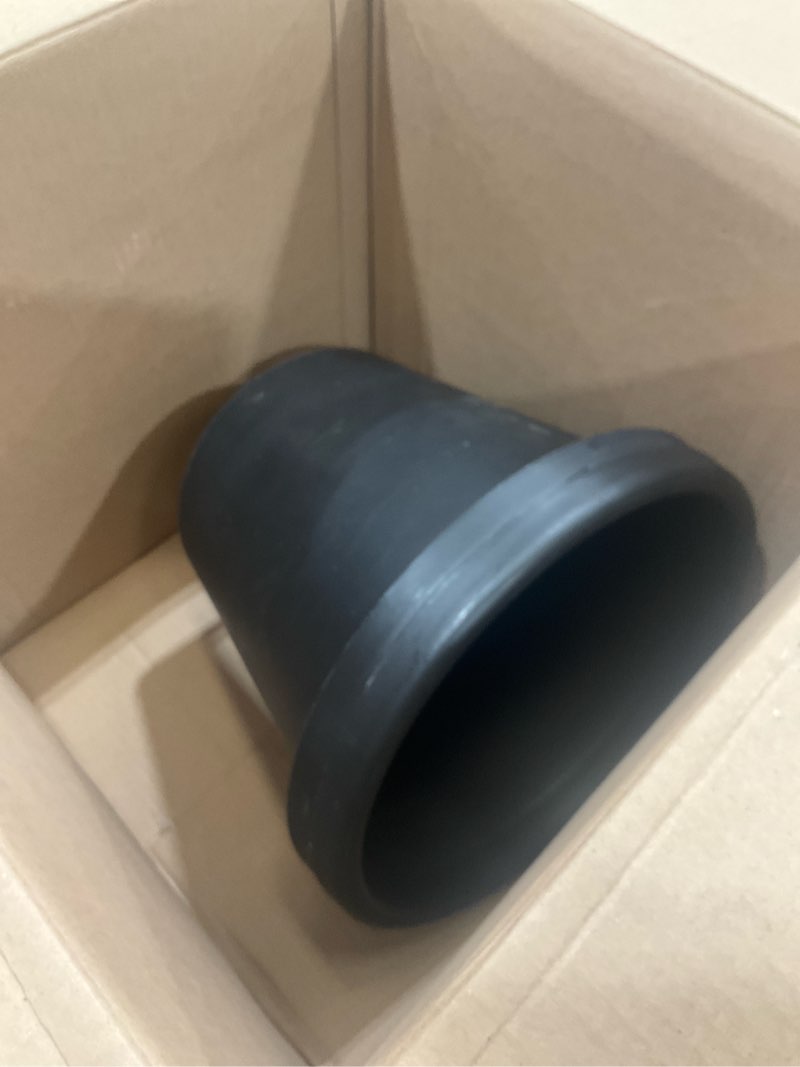 Condition photo showing Good Condition for The HC Companies 14 Inch Classic Round Planter Pots with Drainage, Rolled Rim Plastic Planters for Indoor & Outdoor Plants, 2-Pack Decorative Flower Pots for Garden, Office & Home Decor, Black Black 14" Pack of 2
