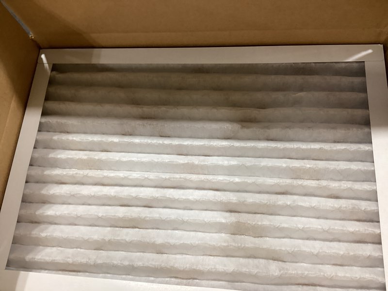 Condition photo showing Good Condition for amazon basics 14x20x1 air filter, merv 8 ac furnace filters, allergy control, electrostatic, removes dust pollen and lint, 6-pack (actual size: 13.75" x 19.75" x 0.75") 14x20x1 merv 8