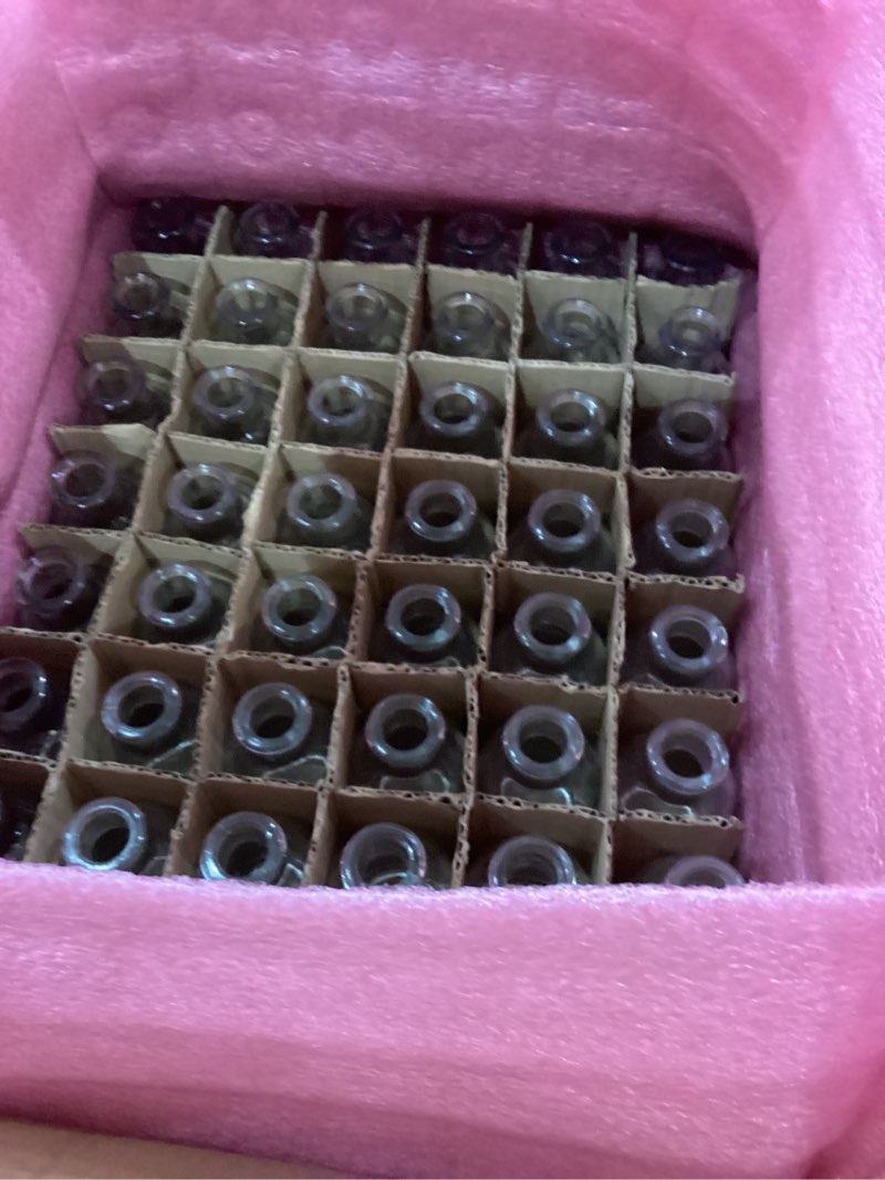 Condition photo showing Good Condition for Lallisa 108 Pcs 3.15 Inches Small Glass Bud Vases Bulk Mini Flower Vases for Centerpieces Decorative Glass Bottles Vintage Rustic Decoration for Wedding Dining Table Home Decor 3.15 Inch Transparent 108