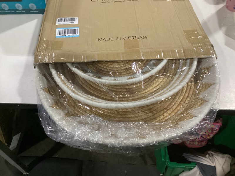 Condition photo showing Good Condition for CHI AN HOME 22", 19", 15" Extra Large Hanging Woven Wall Baskets, Water Hyacinth Hanging Wicker Baskets for Wall Decor, Boho Wall Decor Rustic, Oversized Wall Art for Living Room, Bedroom Set of 3 (White)