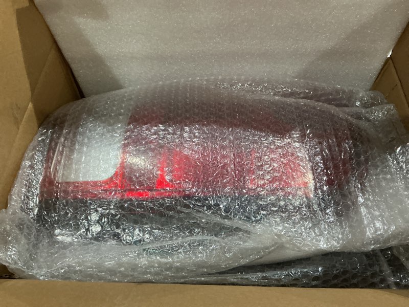 Condition photo showing New/Like New for nakuuly tail lights compatible with 2007-2014 gmc sierra 1500 2500hd 3500hd driver and passenger side taillights brake signal assembly with bulbs and harness # ?25958484 25958485