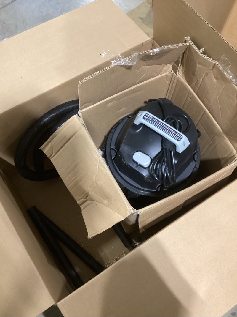 Amazon Basics Wet Dry Vacuum Cleaner, 4 gallon Shop, 3 HP Stainless Steel, Grey/Black Not tested