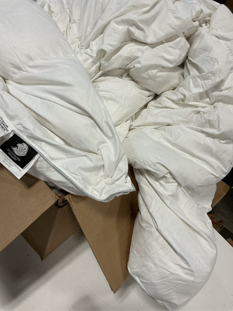 Condition photo showing As Is for Serta Goose Feathers Down Fiber Comforter King Size Duvet Insert,100% Cotton, Hotel Luxury Hypoallergenic Comforter All Season Medium Warmth 106 x 90 in White White/All Season King