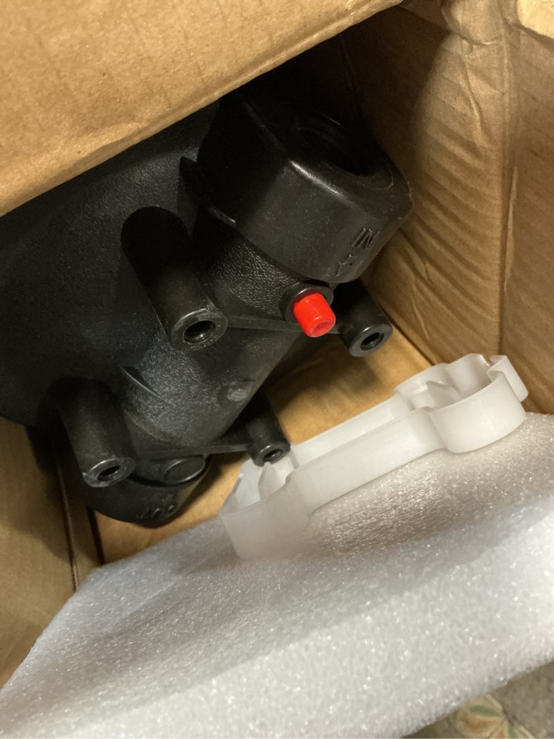 Condition photo showing As Is for geekpure 20 inch whole house water filter housing 3/4" port-fit 4.5" x 20" filters (1)