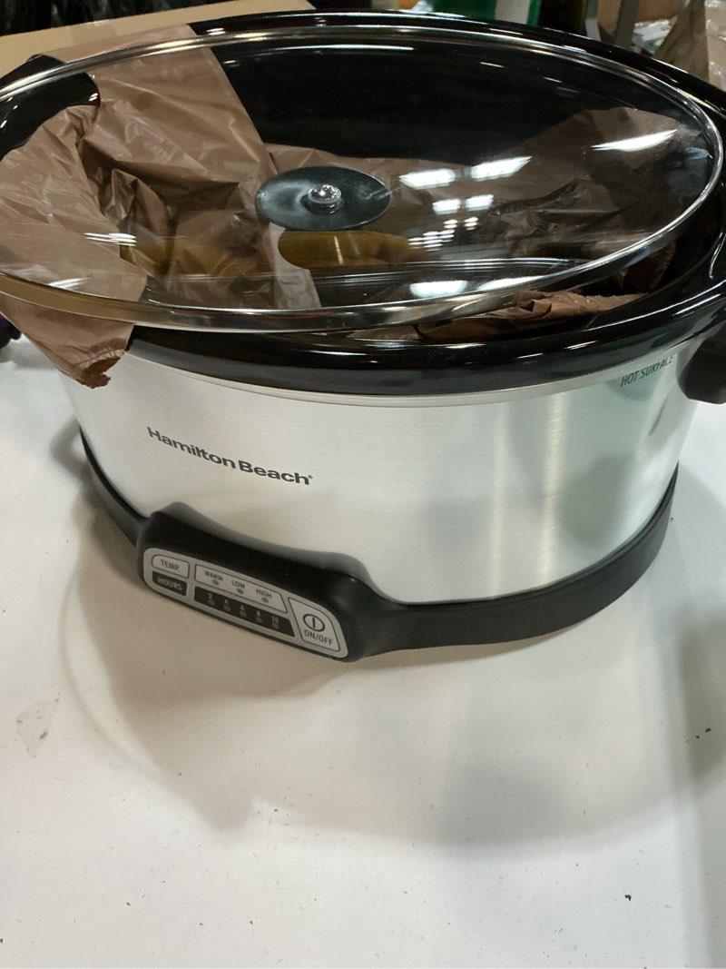 Condition photo showing Good Condition for hamilton beach slow cooker, extra large 10 quart, stay or go portable with lid lock, dishwasher safe crock, black (33195) 10 quarts black