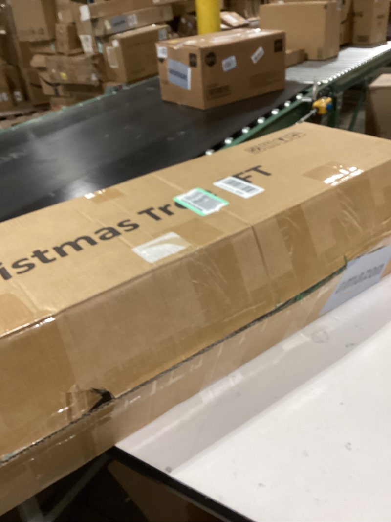 Condition photo showing New/Like New for Prelit Christmas Tree 6ft with Remote Control, 8 Light-Modes Artificial Christmas Trees with Lights, Xmas Tree with 1000 Thick Branch Tips & 250 Lights, Easy Assembly Holiday Décor for Home 6 ft