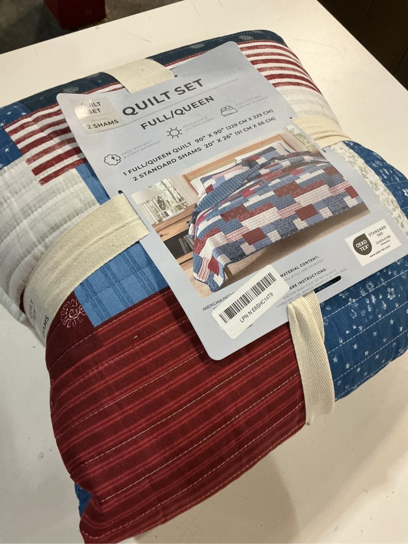 Condition photo showing Good Condition for great bay home lodge quilt set - 3-piece full/queen size patchwork bedding set - lightweight, all-season, reversible bedspread (americana patchwork) full / queen americana patchwork