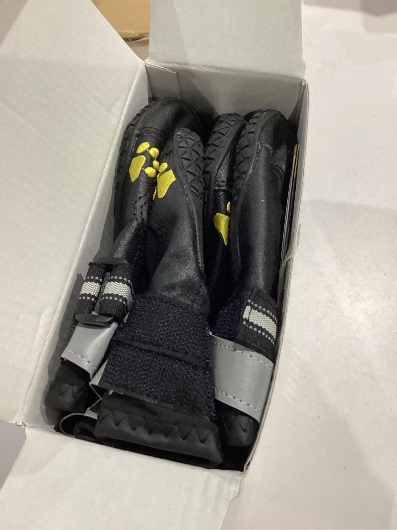 Condition photo showing Good Condition for QUMY Dog Shoes for Large Dogs, Medium Dog Boots & Paw Protectors for Winter Snowy Day, Summer Hot Pavement, Water-Resistant in Rainy Weather, Outdoor Walking, Indoor Hardfloors Skid-Resistant Sole Black Size 8: 3.0''x3.3"(W*L) (Pack of 4)