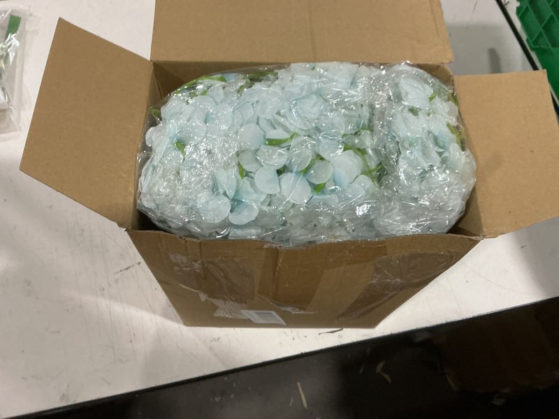 Condition photo showing Good Condition for tigeen 150 pcs hydrangea artificial flowers bulk 7.48 inch artificial hydrangeas with removable stems faux flowers wedding decor for home garden party decoration diy project (gradient blue) gradient blue 150