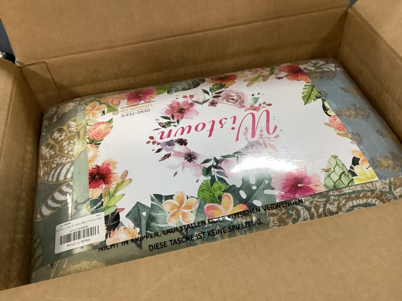 Condition photo showing New/Like New for Cotton Bedspread Bedding Coverlet Quilt Sets, Reversible Vintage Branch Floral Bedspread comforters, (Rustic Sage Green Patchwork Pattern, King Size) Rustic Sage Green Patchwork King