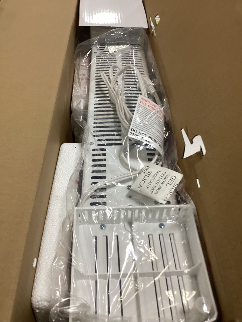 Condition photo showing Good Condition for Comfort Zone 1 500-Watt Convection Baseboard Heater with Silent Operation  White