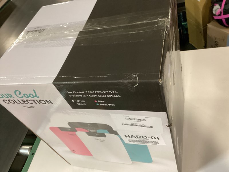 https://lotting-media.assets.bidfta.com/lotting_31ce00b5-e2eb-428e-b8e5-99bac0c6a375