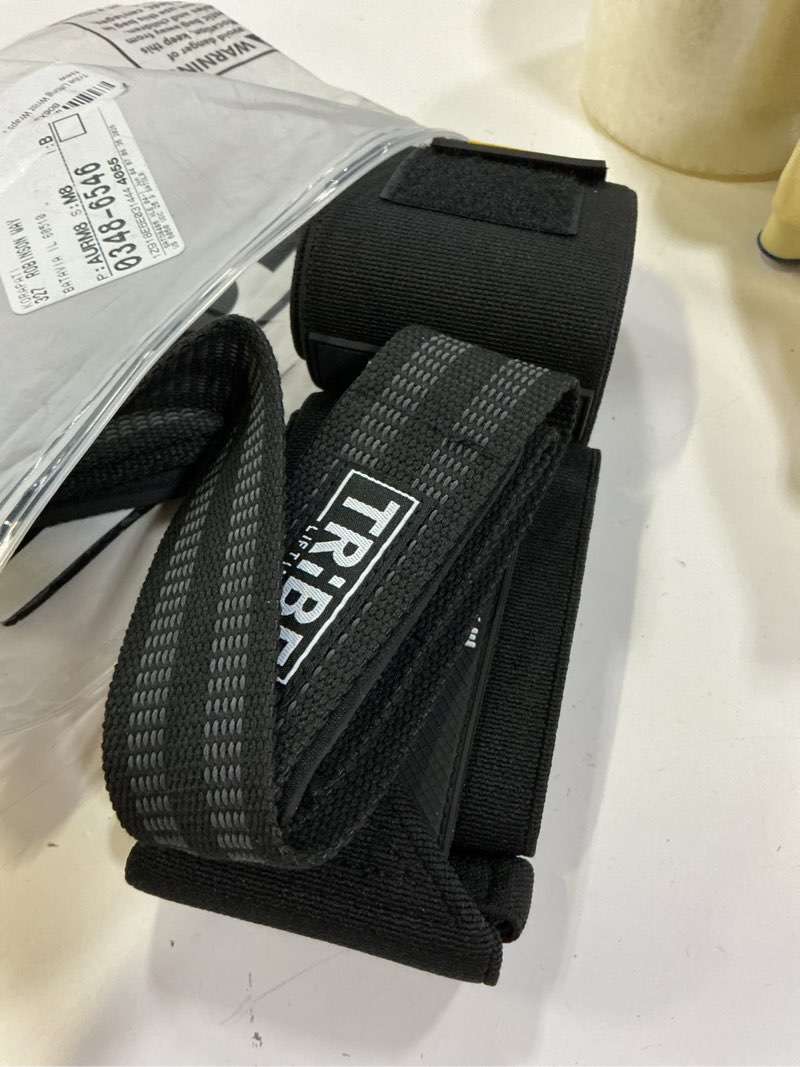 Condition photo showing Good Condition for tribe lifting heavy duty wrist wraps & lifting straps for weightlifting - wrist straps for weightlifting men with silicone grip & padding - gym wrist wraps and lifting straps black 21"