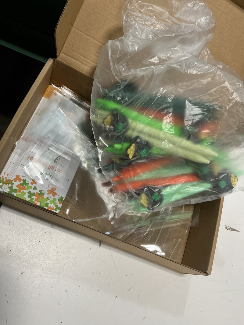 Condition photo showing Good Condition for 50 sets st. patrick's day pens bulk appreciation gifts shamrock coin pens include greeting card with tie and happy st. patrick's day ballpoint for friends office coworkers(coin pot)