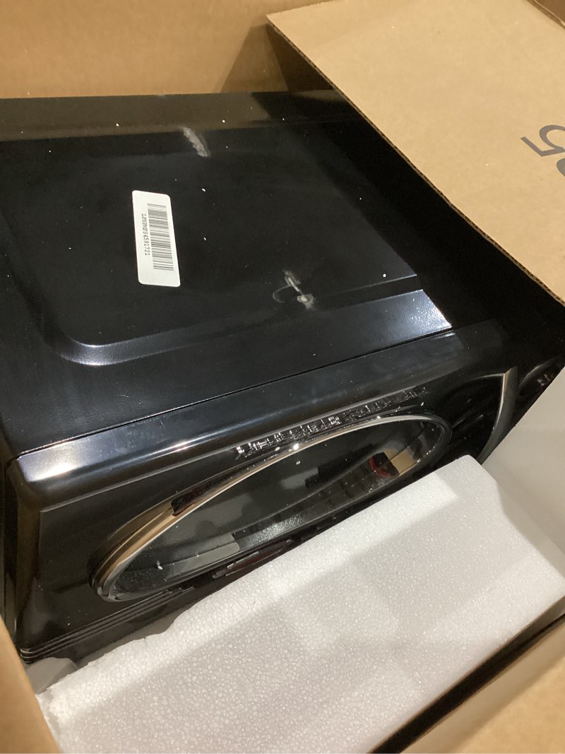 Condition photo showing Good Condition for nostalgia retro compact countertop microwave oven, 0.7 cu. ft. 700-watts with led digital display, child lock, easy clean interior, black retro classic 0.7 cu. ft. black