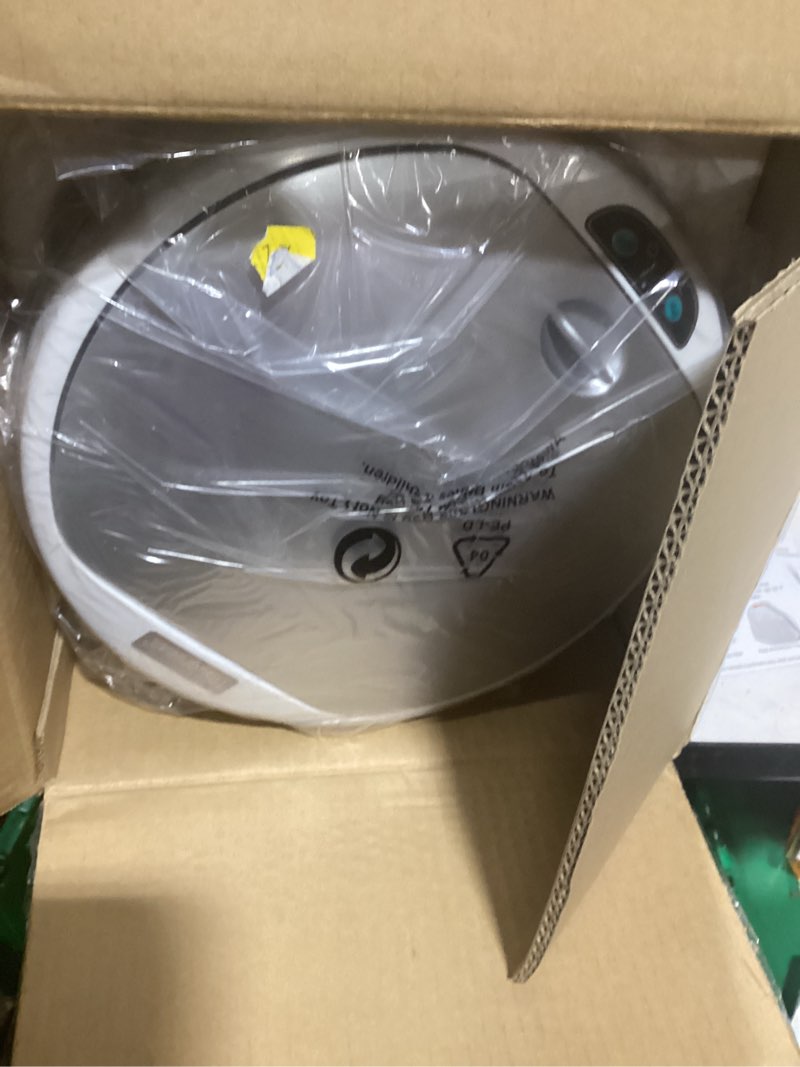 Condition photo showing Good Condition for iTouchless 8 Gallon Trash Can with Odor Filter, White Stainless Steel Trashcan Round Garbage Bin for Home Office Work Bedroom Living Room Garage Large Capacity Slim Wastebasket Pearl White 8 Gal