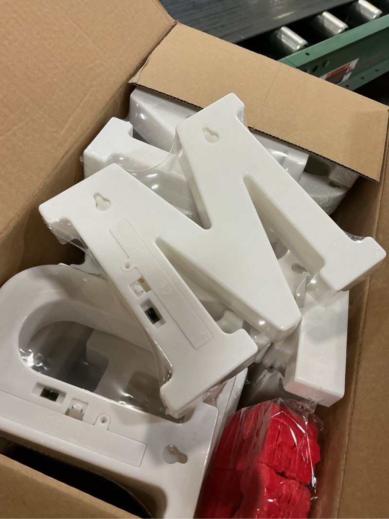 Condition photo showing Good Condition for IFNCPF Quieres Ser Mi Novia Light Up Letters Proposing Decorations Set Includes 14 LED Light Letters