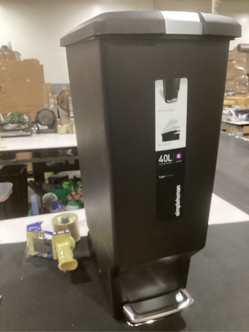 Condition photo showing Good Condition for simplehuman 40 liter / 10.6 gallon slim kitchen step trash can with secure slide lock, black plastic